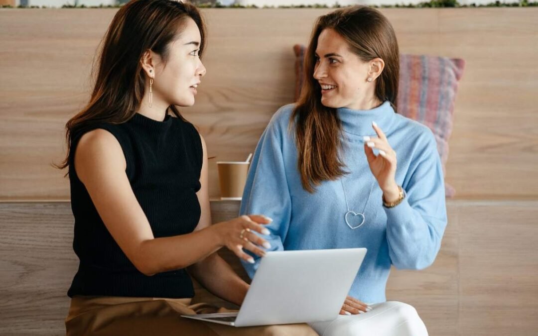 Two women meeting to discuss b2b marketing automation